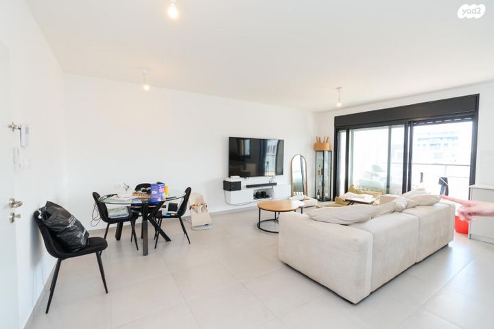 גג/ פנטהאוז, אור ים, אור עקיבא