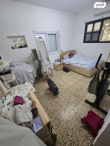 דירה, ירושלים 50, לב העיר, בת ים