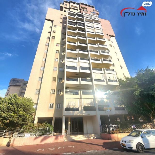 דירה, משה שרת 39, קרית שרת מזרח, חולון