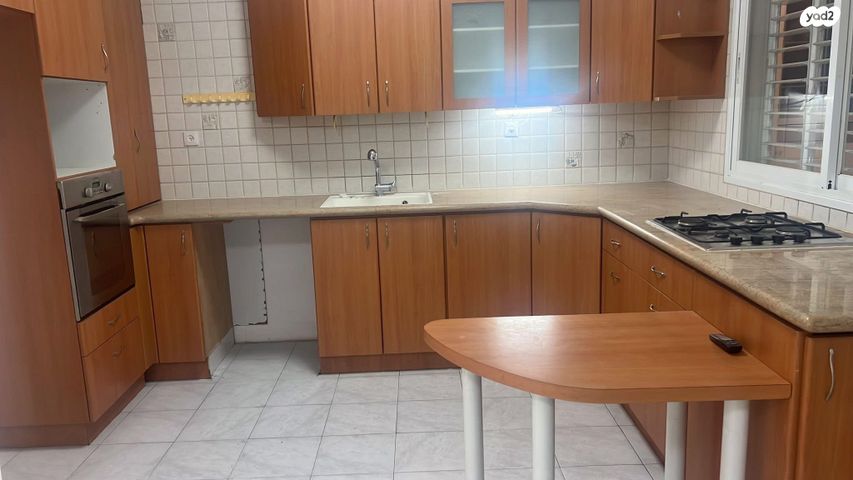 דירה, הרב קטרוני 42, המרכז השקט / מרכז העיר, פתח תקווה