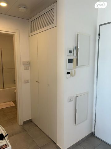 דירה, סיטי, גבעתיים