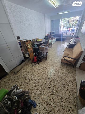 דירה, ירושלים 50, לב העיר, בת ים