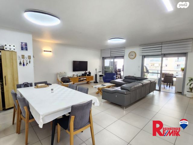 דירה, עוזי נרקיס 5, קרית רבין, חולון