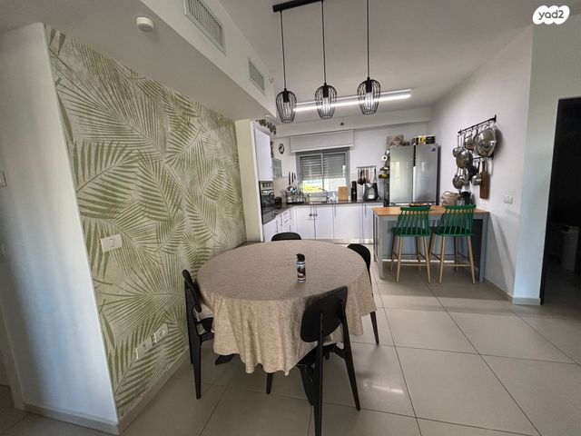 דירה, מורשה, רמת השרון