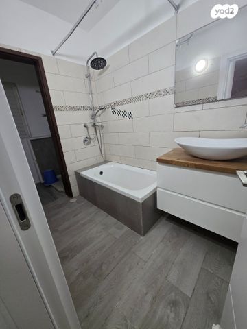 דירה, בית אריה / עופרים