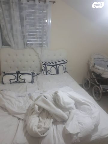 גג/ פנטהאוז, הגפן, קרית טבעון