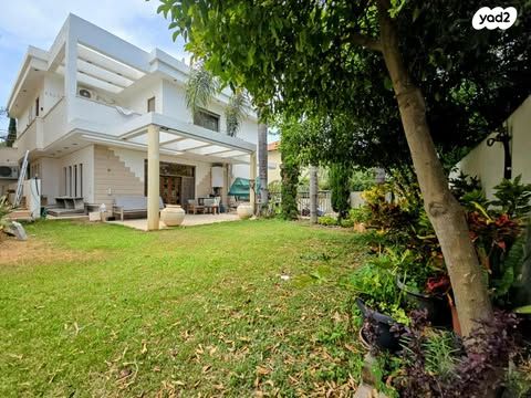 בית פרטי/ קוטג', רעננה