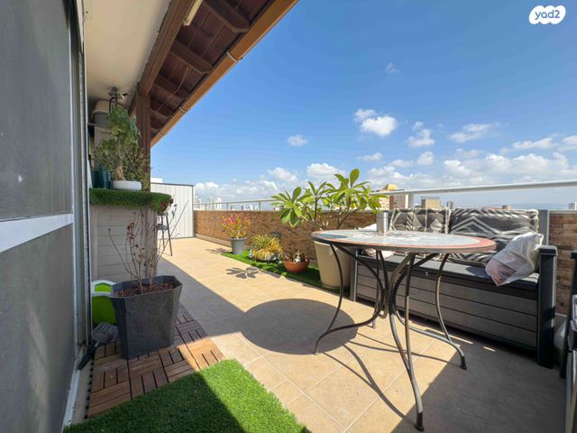 דירה, ורד, קרית מוצקין