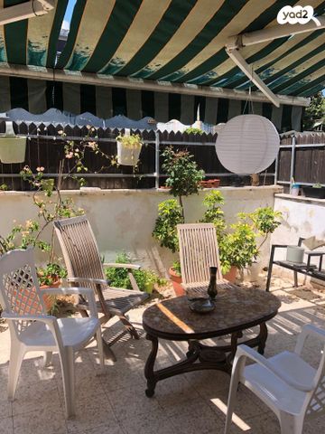 דו משפחתי, מבקיעים, קרית שלום, תל אביב יפו