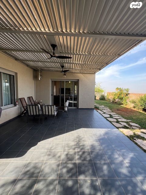 בית פרטי/ קוטג', סלעית