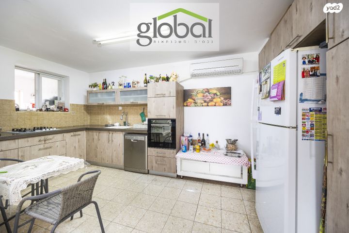 דירה, ארמון הנציב, תלפיות מזרח, ירושלים