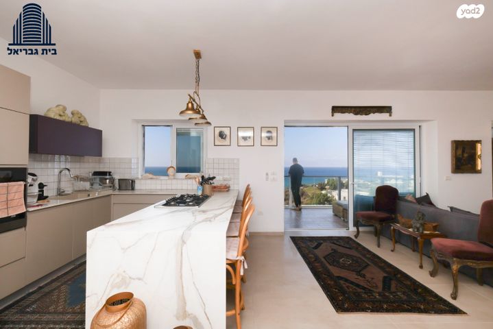 דירה, שדרות רחבעם זאבי, גבעת אולגה, חדרה