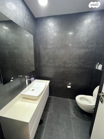 גג/ פנטהאוז, יפה ירקוני, הקריה מע"ר, אשדוד