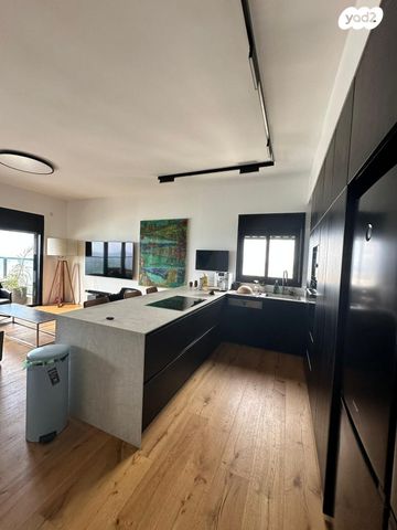 גג/ פנטהאוז, יוחנן הסנדלר 2, דרום חדש, פארק הים, בת ים