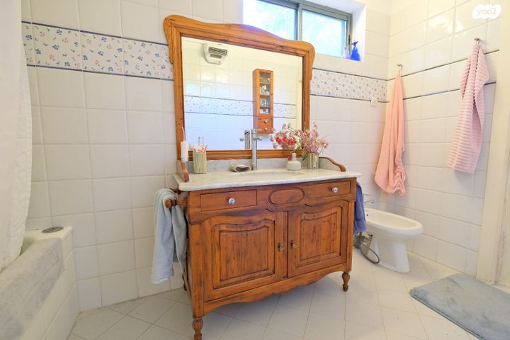 בית פרטי/ קוטג', דרך הסנונית, עצמון שגב