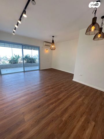 דופלקס, כרמליה, חיפה