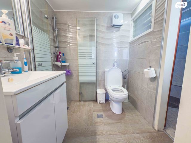 דירה, ורד, קרית מוצקין