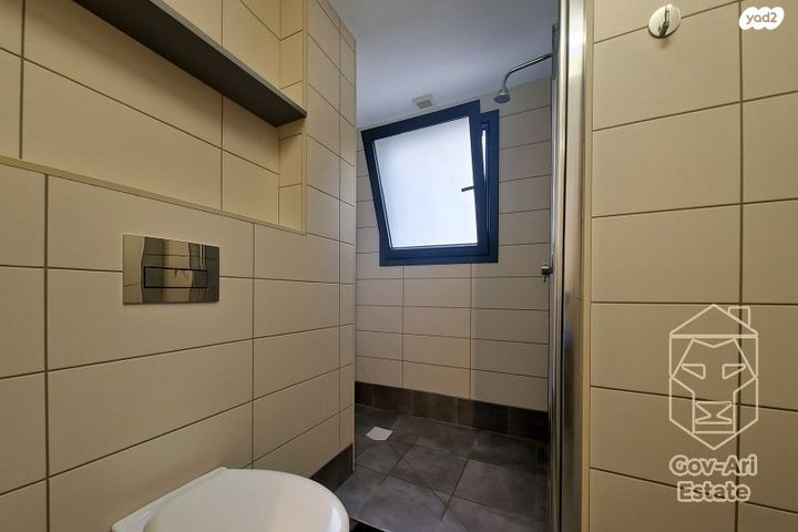 דירה, הרב חיים ברלין, קרית שמואל, ירושלים