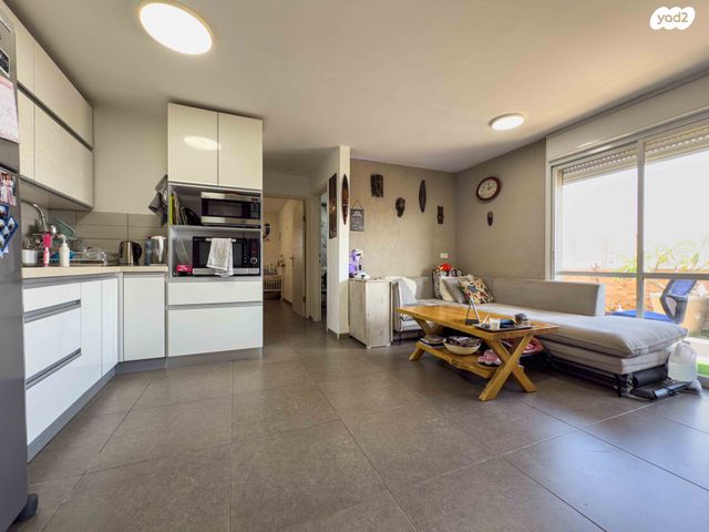 דירה, ורד, קרית מוצקין