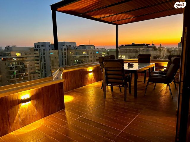 גג/ פנטהאוז, קרית שלום, תל אביב יפו