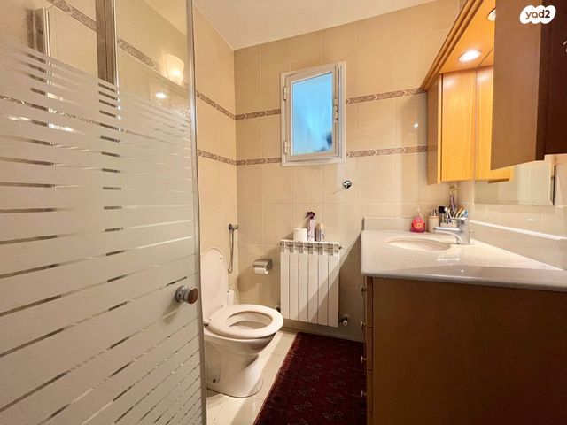 דירת גן, מזל טלה, פסגת זאב, ירושלים