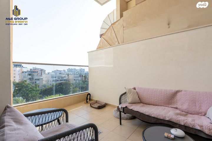 דירה, האחים סולימן, רמב"ם, ראשון לציון