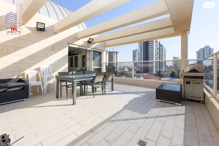 דופלקס, דרך דון יצחק אברבנאל 19, רמת אפרים, נתניה