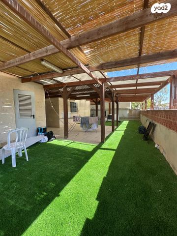 דירת גן, אופקים