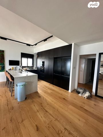 גג/ פנטהאוז, יוחנן הסנדלר 2, דרום חדש, פארק הים, בת ים