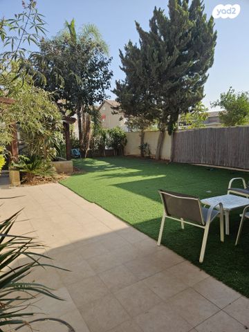 בית פרטי/ קוטג', אלכסנדר זרחין 7, רמות, באר שבע