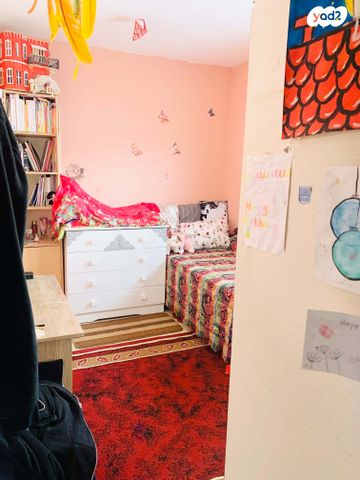 דירה, רמב"ם, עין גנים, פתח תקווה