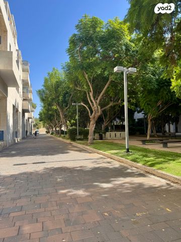 דירה, אלכסנדר סשה ארגוב 13, המשתלה, תל אביב יפו