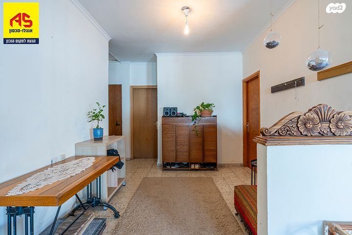 בית פרטי/ קוטג', פרחי הדר, פרדס חנה כרכור