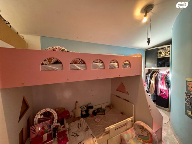 דו משפחתי, קרית חרושת, קרית טבעון