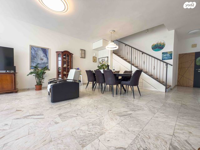 דירה, ורד, קרית מוצקין