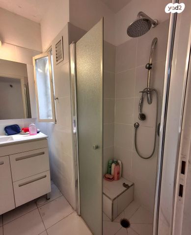 דירה, חצרים 8, נאות רחל, חולון