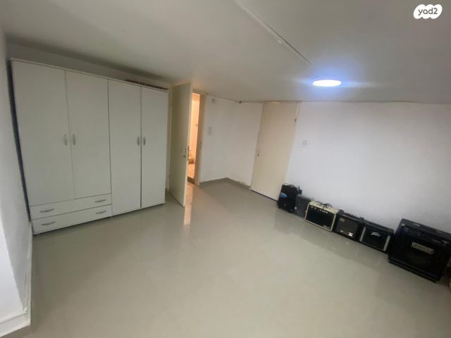 בית פרטי/ קוטג', מיתר / כרמית