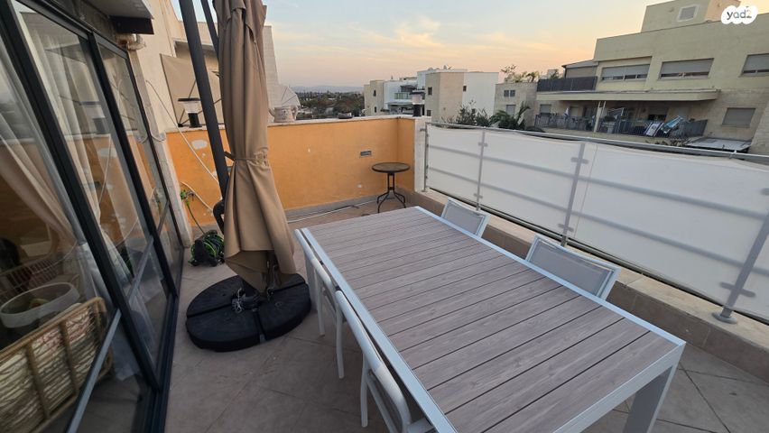 גג/ פנטהאוז, חשוון, הכרמים, מודיעין מכבים רעות