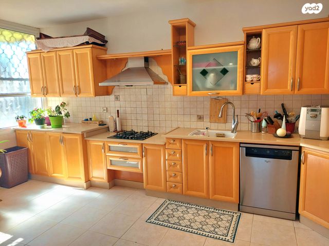 דירה, זרובבל, מרכז מזרחי, נס ציונה