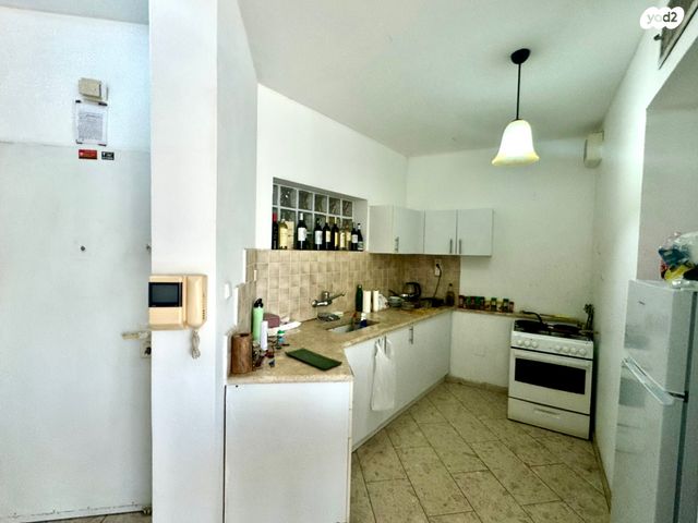 דירה, אלכסנדר סשה ארגוב 13, המשתלה, תל אביב יפו