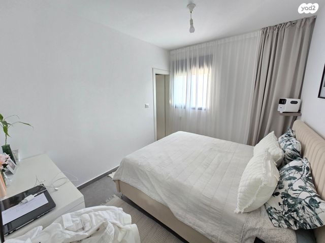 דירה, יחיאל צ'לנוב, תקומה / קרית חזני, פתח תקווה