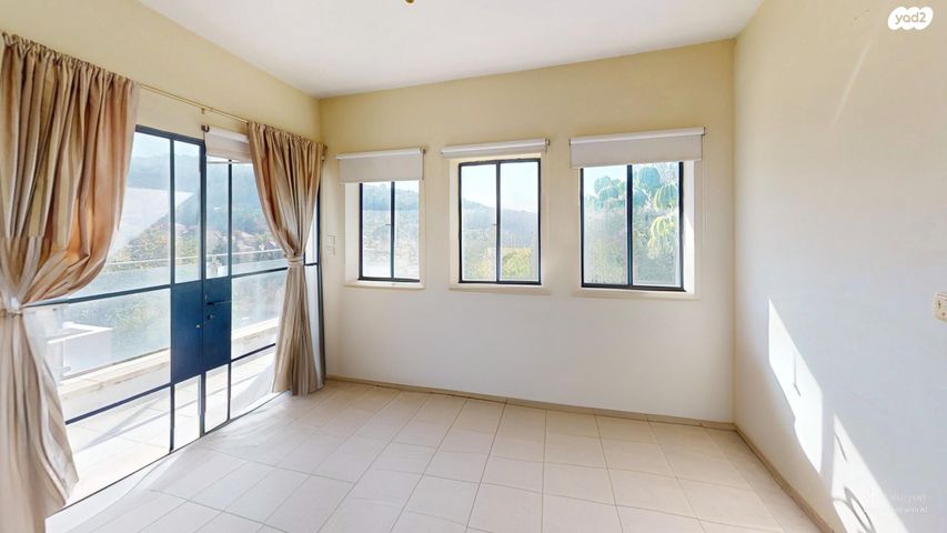 בית פרטי/ קוטג', ערבה 1, הפרחים, כפר ורדים