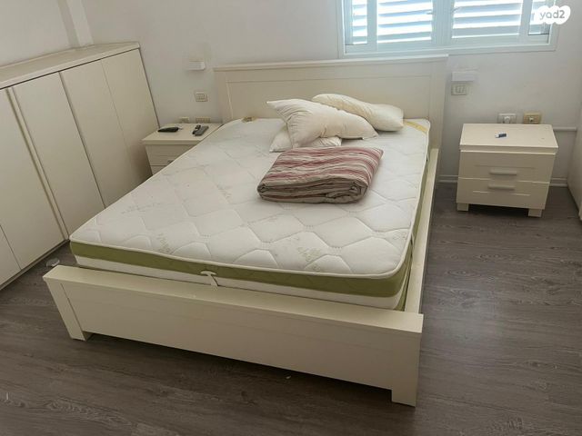 דירה, כפר סבא