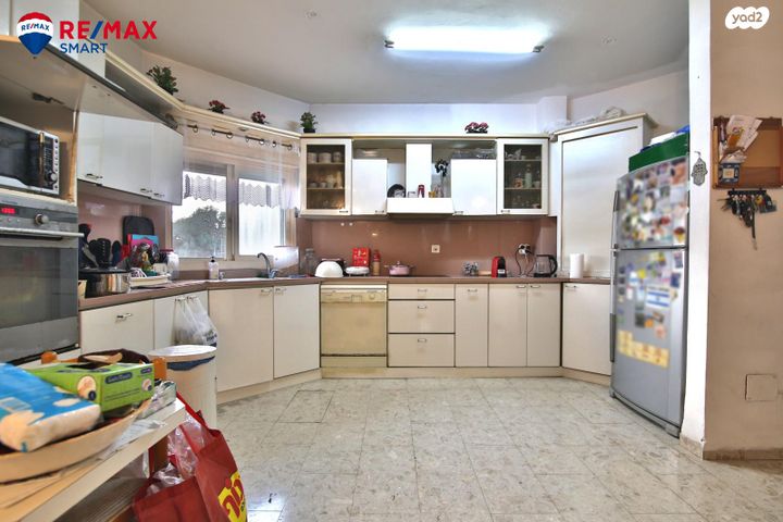 בית פרטי/ קוטג', אלכסנדר זייד, קרית חיים מזרחית, חיפה