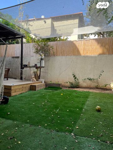 דו משפחתי, מרדכי רומנו, תל ברוך, תל אביב יפו