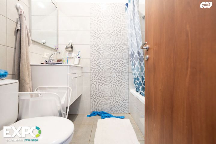 דירת גן, התוף 13, נווה מנחם, קרני שומרון