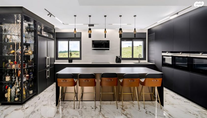 גג/ פנטהאוז