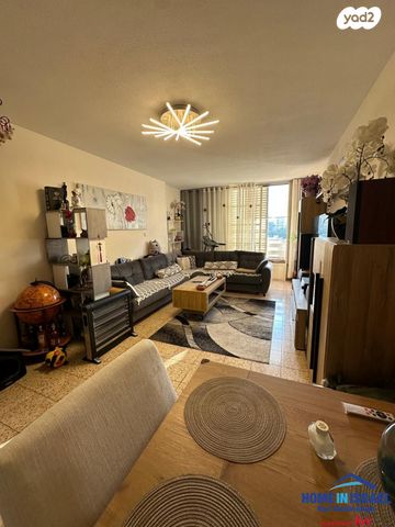 יאיר אברהם שטרן 