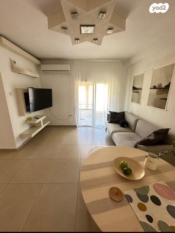 דירה, שביל רקפת, מוצקין הותיקה, קרית מוצקין