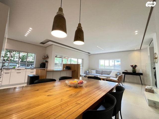 בית פרטי/ קוטג', רחובות